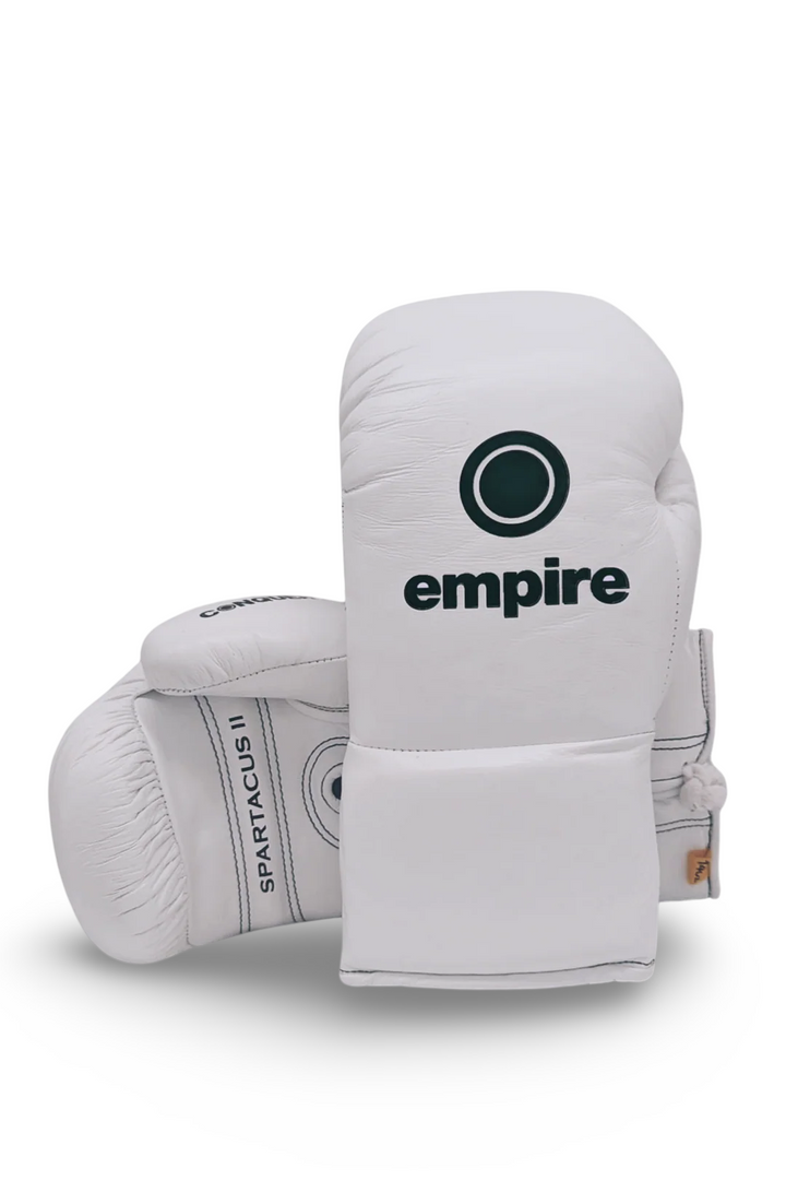 SPARTACUS II Lace Gloves