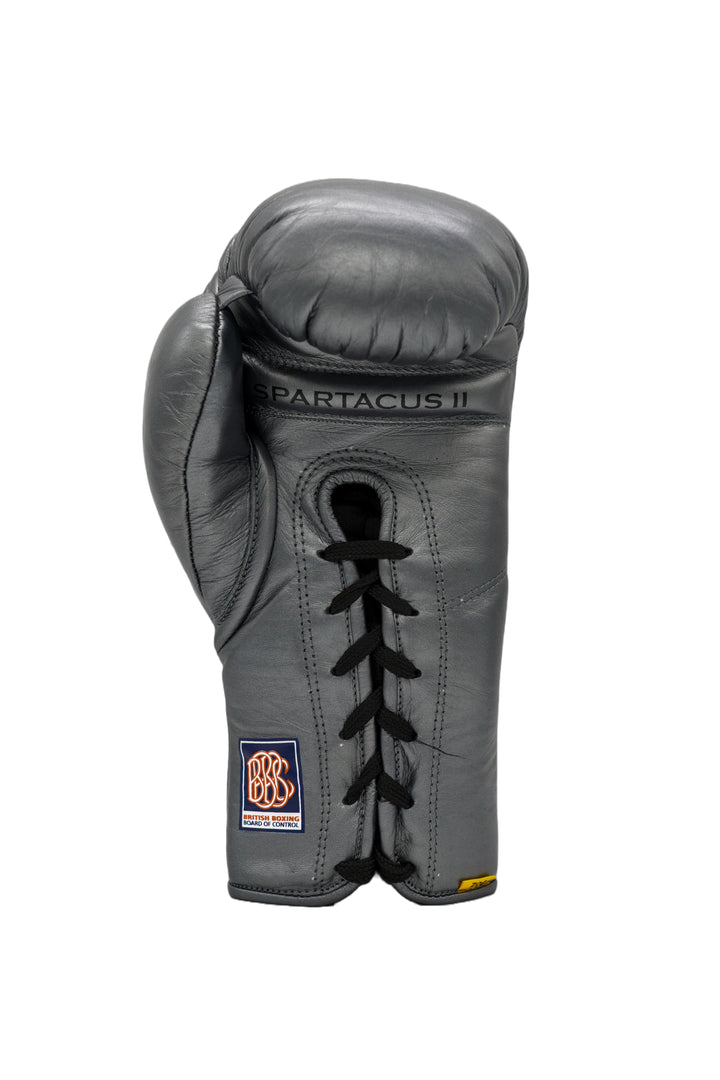 SPARTACUS II Lace Gloves
